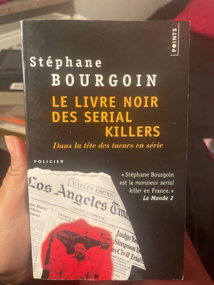 Le livre noir des serial killers - photo numéro 1