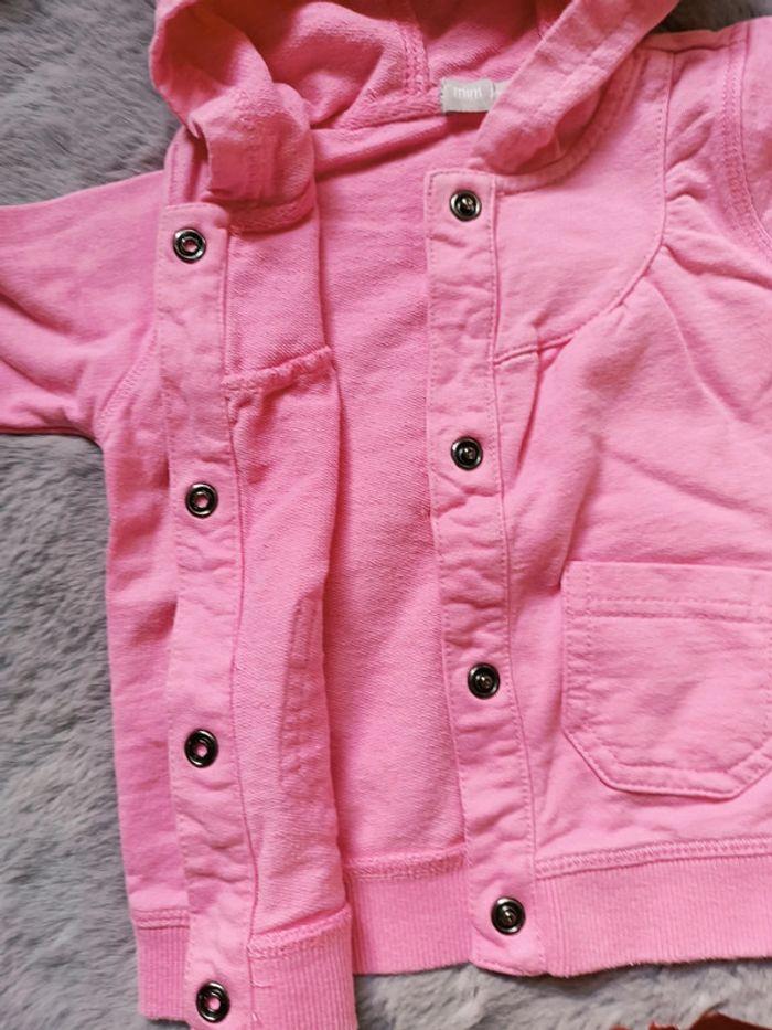 Veste Rose à capuche 6 mois Mini pouce - photo numéro 4