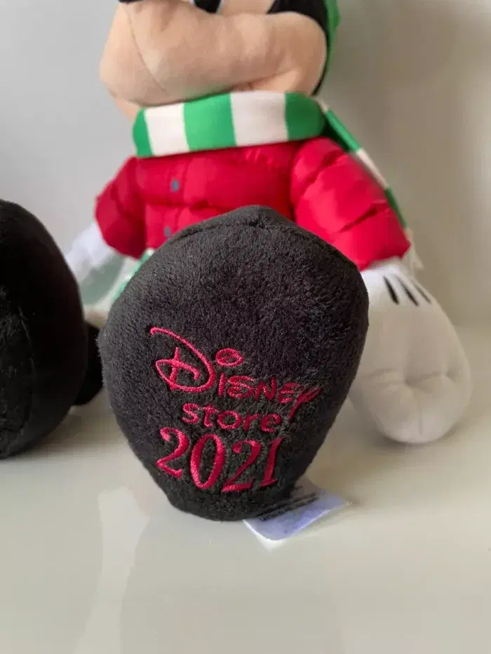 Peluche Disney 2021 - photo numéro 2