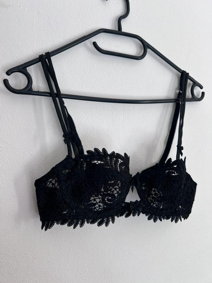 Soutien gorge noir - photo numéro 4