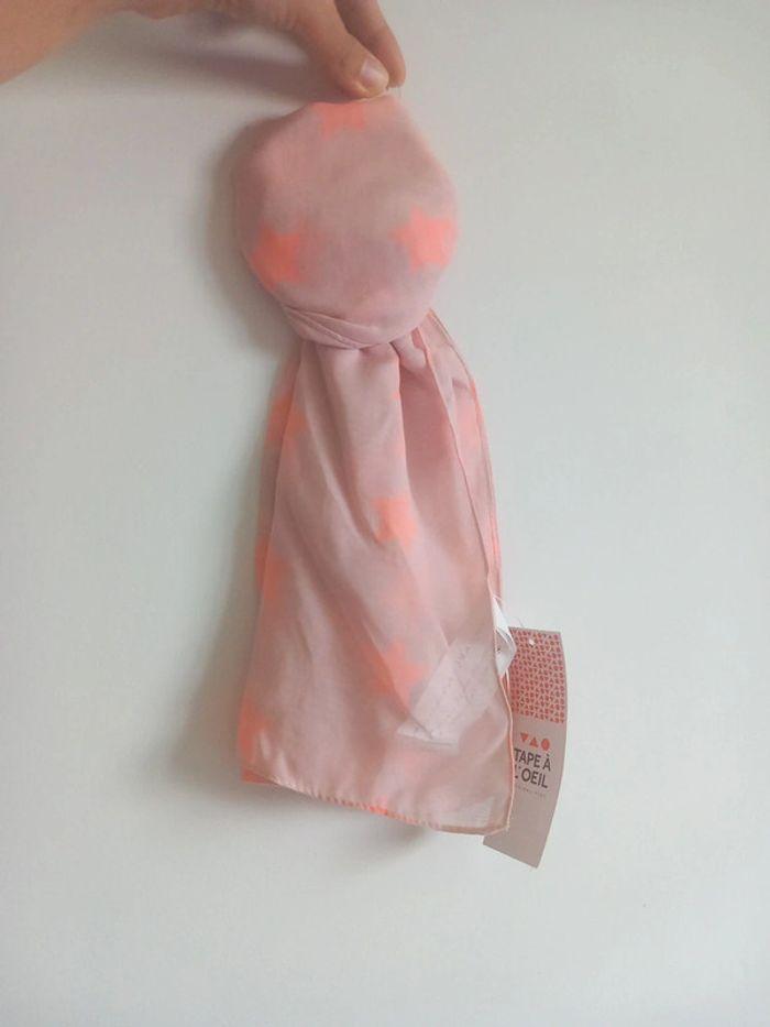 Foulard - photo numéro 1