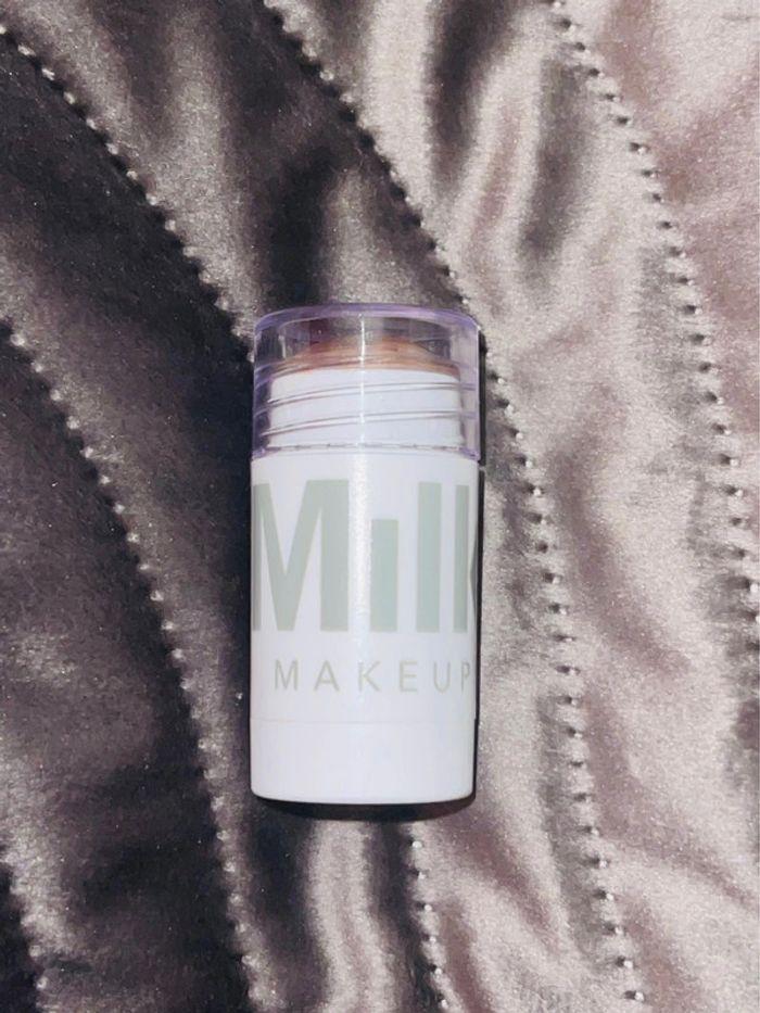 Bronzer stick milk - photo numéro 1