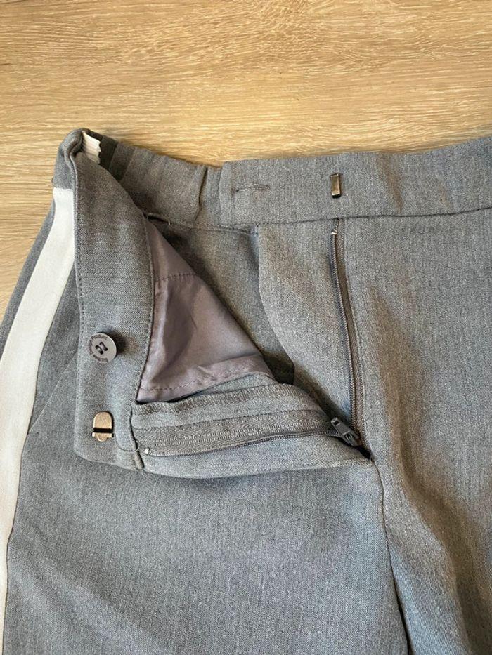 Pantalon chino gris à bandes blanches Bizzbee taille XS / 34 - photo numéro 11