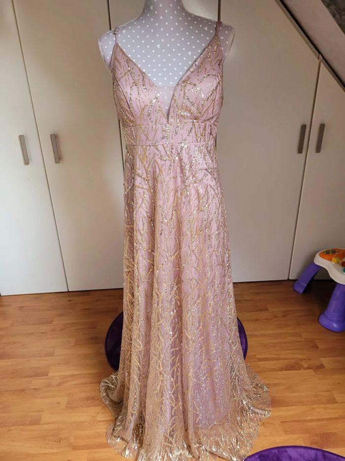 Robe de soirée strass neuve - photo numéro 1