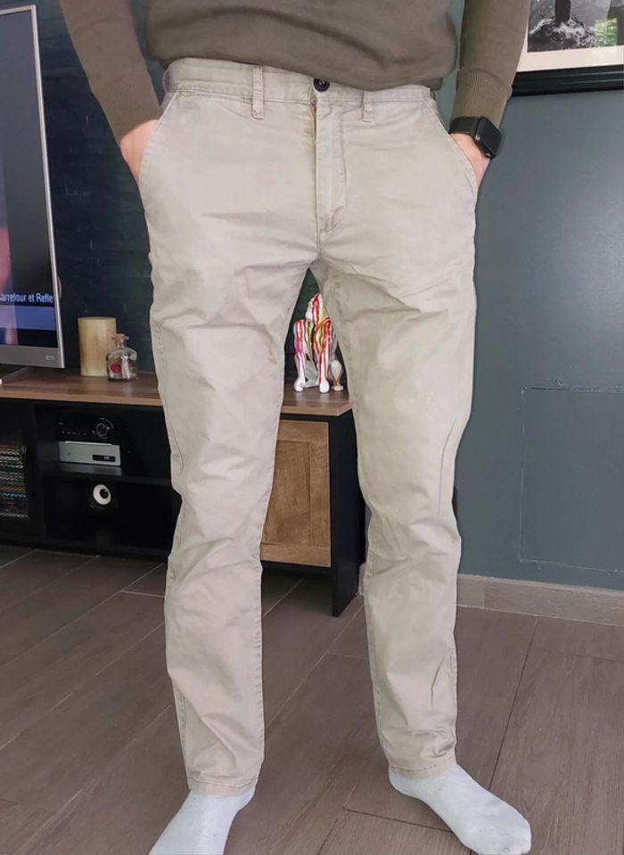 Chino celio taille 40 - photo numéro 1