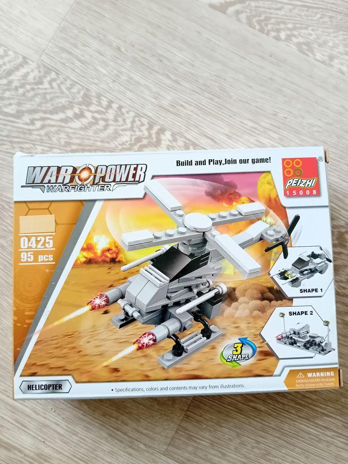 Lego waropower 3 en 1 - photo numéro 1