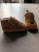 Chausson winnie l'ourson 6/12 mois