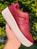 Baskets Nike air force one sage low bordeaux neuves sans boîte pointure 37