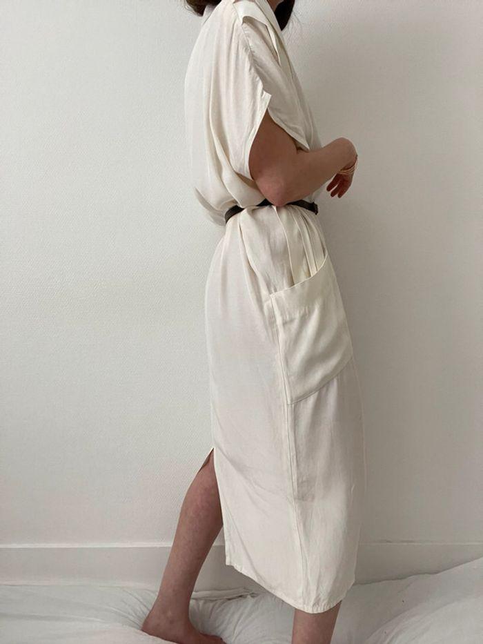 robe ample longue à plis couleur crème - photo numéro 12