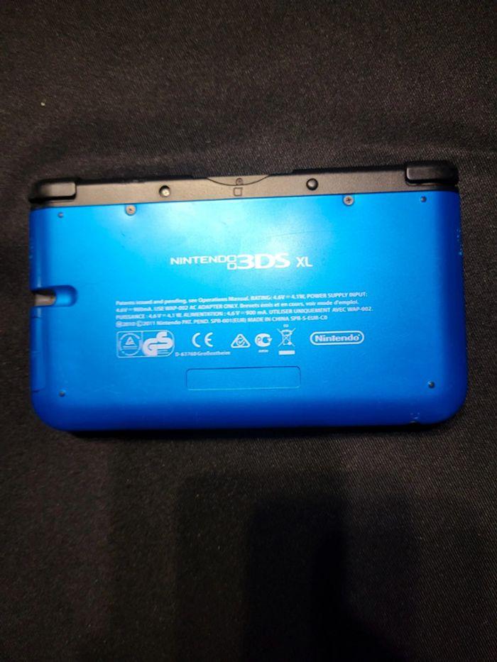 Nintendo 3ds XL édition Fire emblem  sous luma (Rare) - photo numéro 2