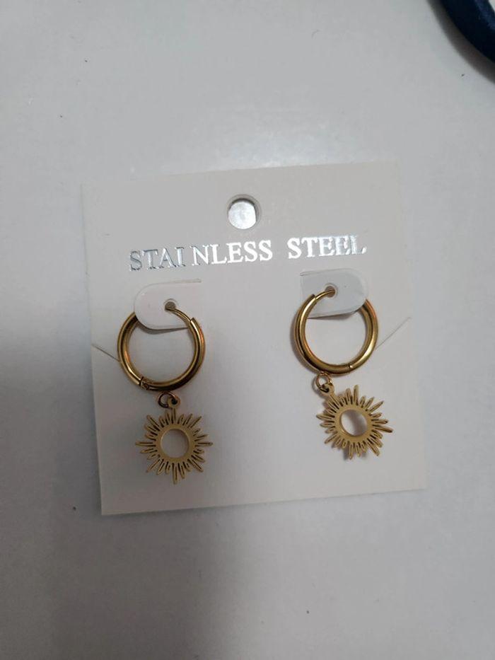 Paire de Boucles d'oreilles