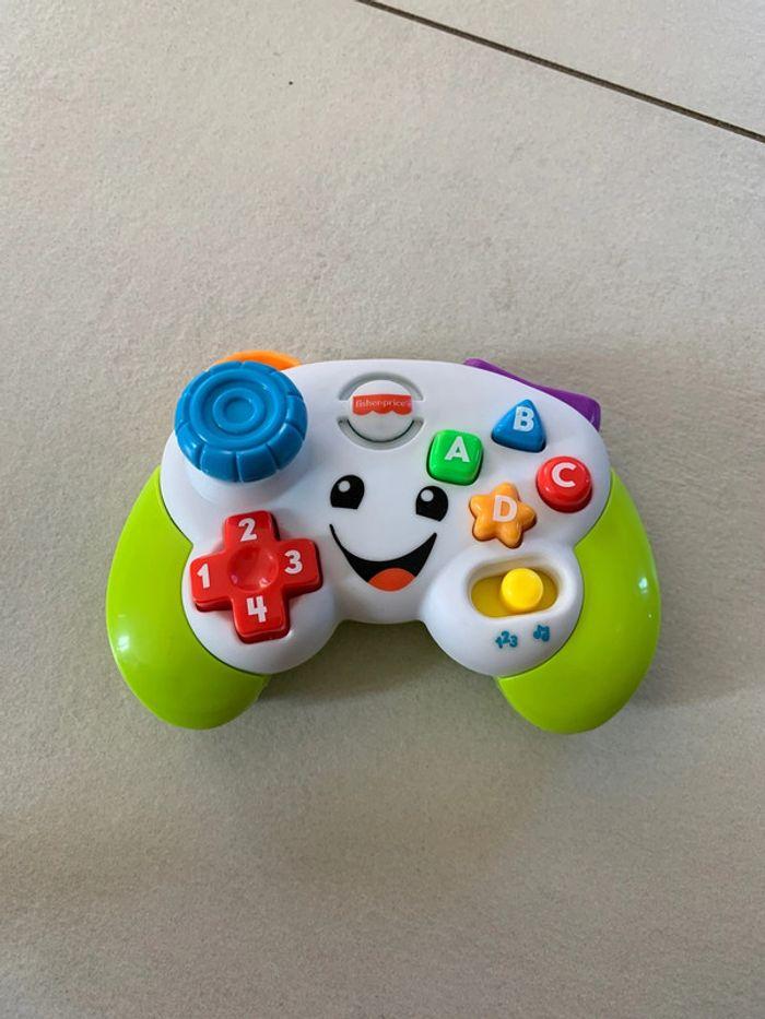 Ma première manette Fisher Price - photo numéro 1