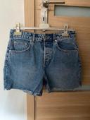 Short jean