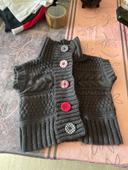 Gilet manche courte gris avec boutons déco sergent major 4 ans