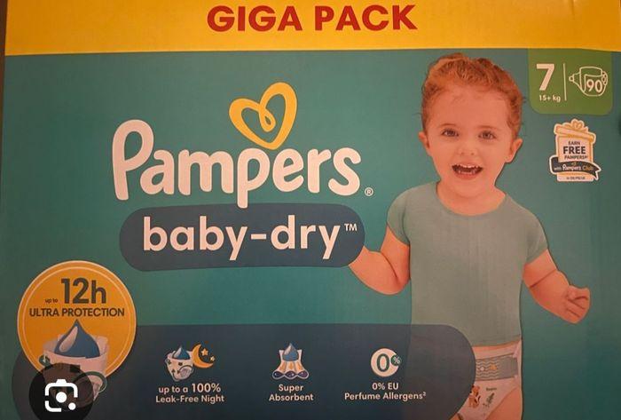 Giga pack Pampers baby dry taille 7