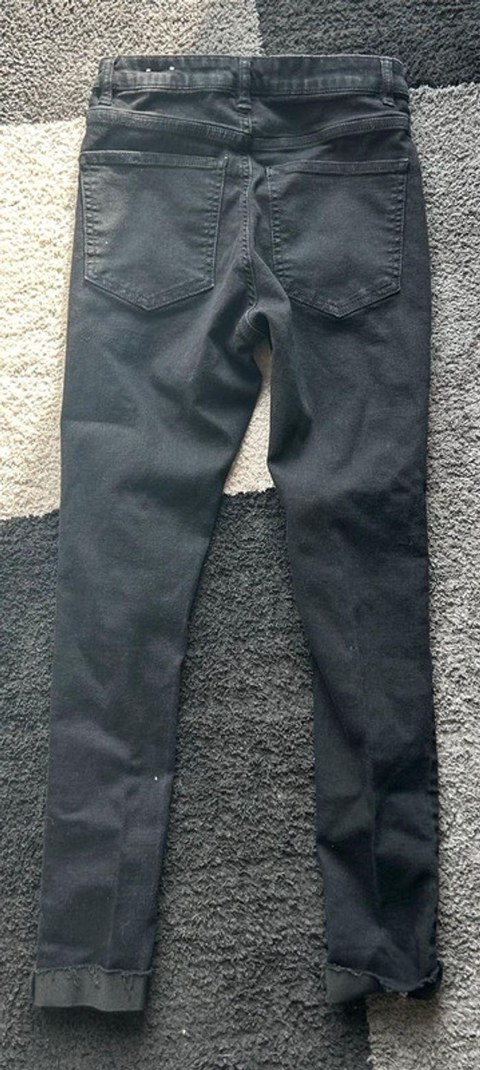 Jean skinny troué taille 36 - photo numéro 3