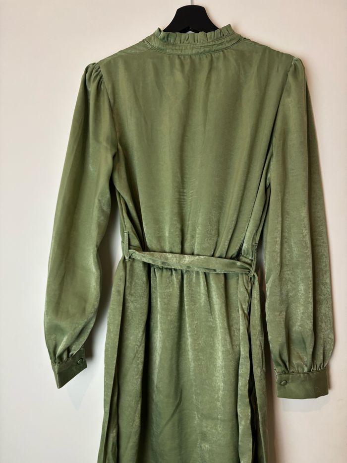 Robe verte tendance - photo numéro 5