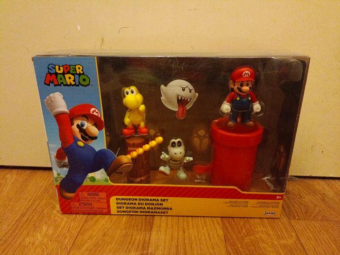 Figurine super Mario Diorama du donjon - photo numéro 1