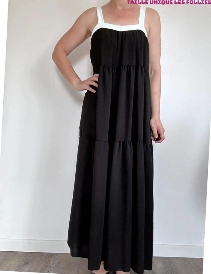 Robe longue noire Les Follies taille unique (36/38/40/42/44) 💖 - photo numéro 3