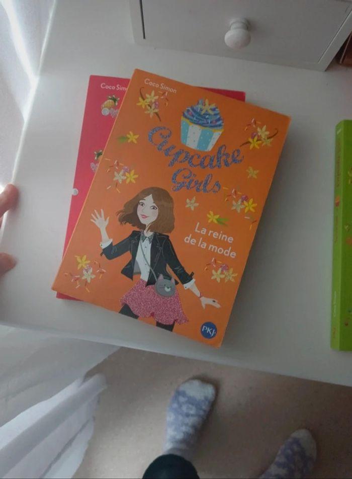 Lot livres Cupcake Girl - photo numéro 4