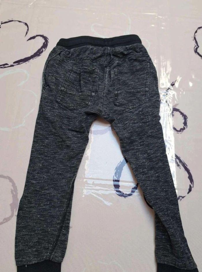 pantalon  souple  taille 98 - photo numéro 3