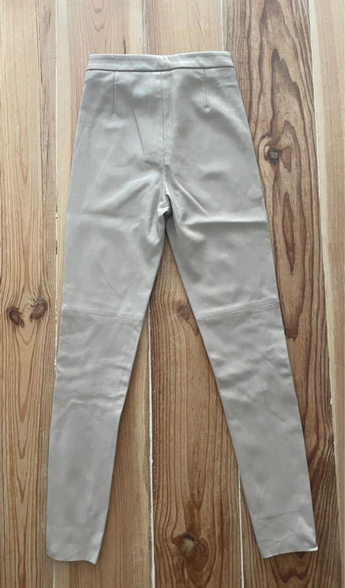 Pantalon similicuir beige taille haute Zara taille  XS - photo numéro 3