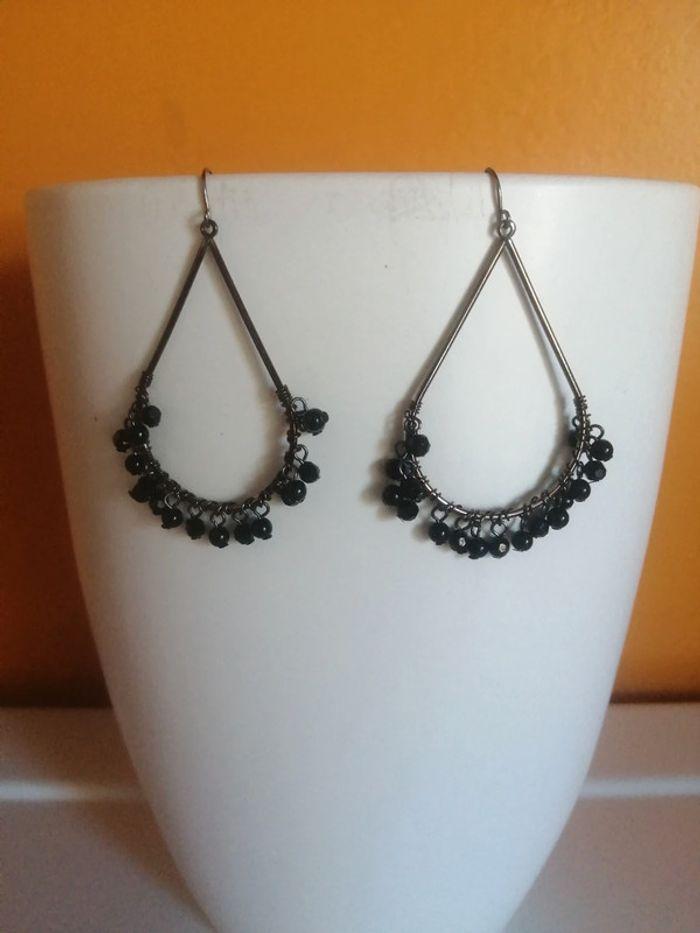 🌸Boucles d'oreilles Boho chic aux perles noires scintillantesVintage 🌸 - photo numéro 2