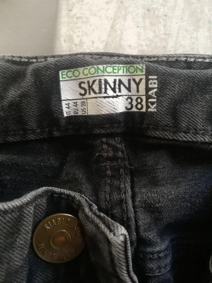 Jean skinny Kiabi taille 38 - photo numéro 3