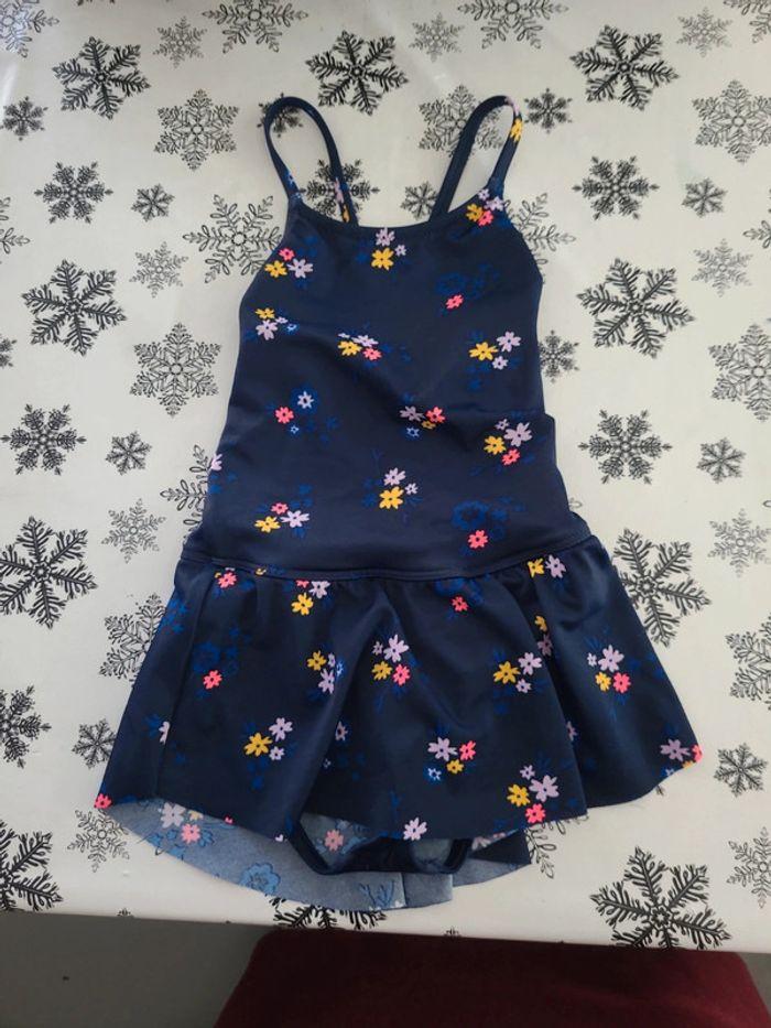 Maillot jupette taille 5-6 ans - photo numéro 1