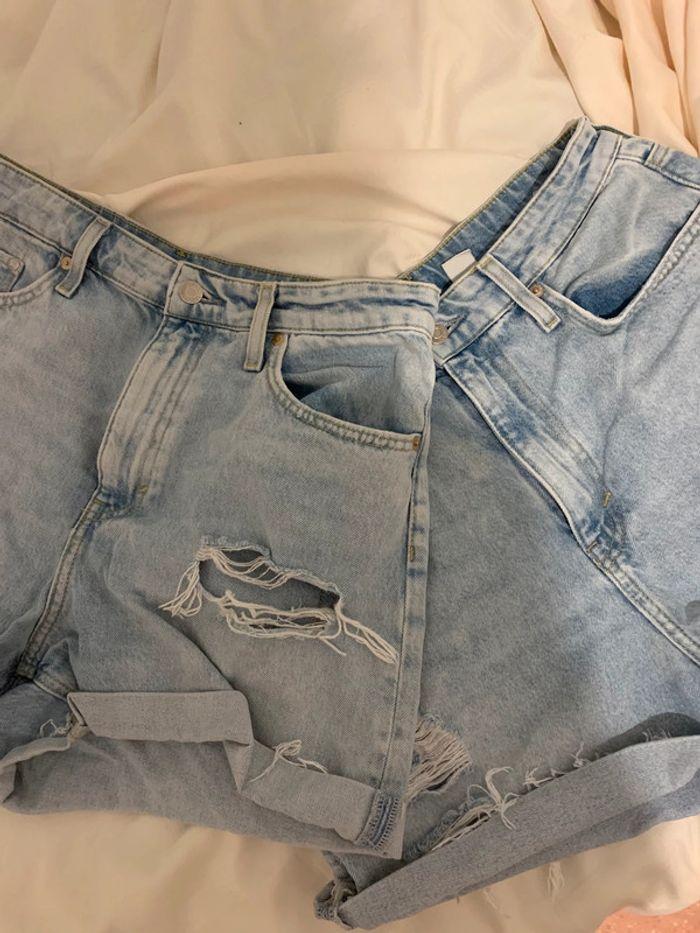 2 short en jean trouer h&m - photo numéro 1