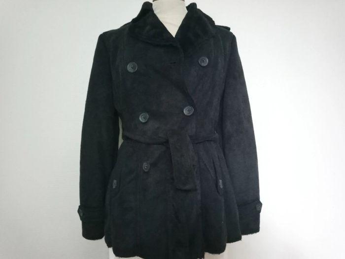 Manteau noir - photo numéro 1