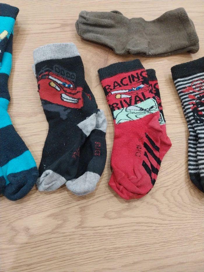 Lot paire de chaussettes de ski 23/26 et 4 paires chaussettes - photo numéro 3