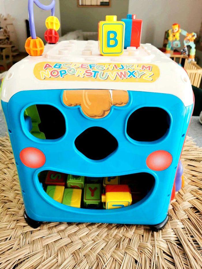 Maxi cube multi activités VTech - photo numéro 3