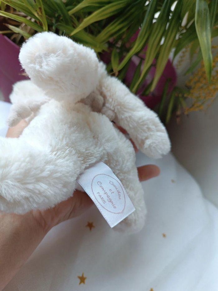 Peluche plush doudou Teddy petit small lapin blanc white allongé couché bunnies Bunny Compagnie - photo numéro 7