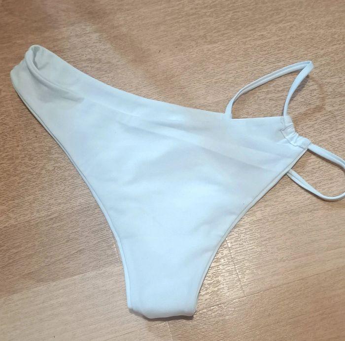 Bas de maillot de bain blanc - photo numéro 3