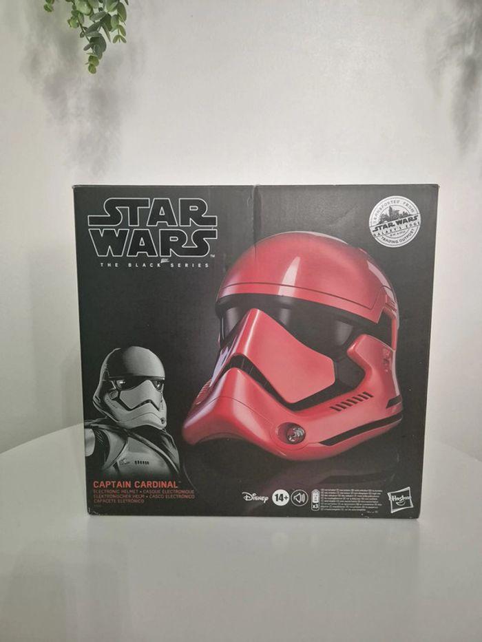 Casque électronique Capitaine Cardinal Star Wars The Black Series Galaxy's Edge - photo numéro 1