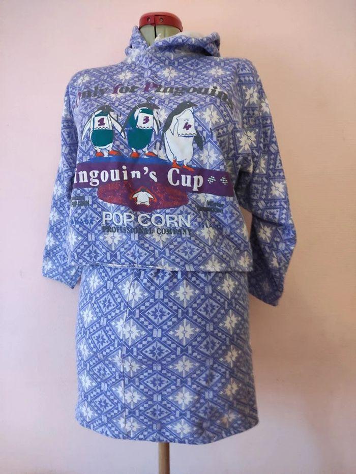 Ensemble sweat capuche jupe molleton violet blanc avec dessins Taille 38/40 - photo numéro 1