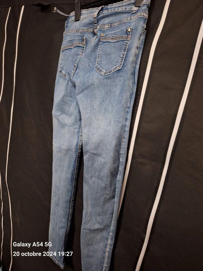 Lot de 3jeans - photo numéro 11