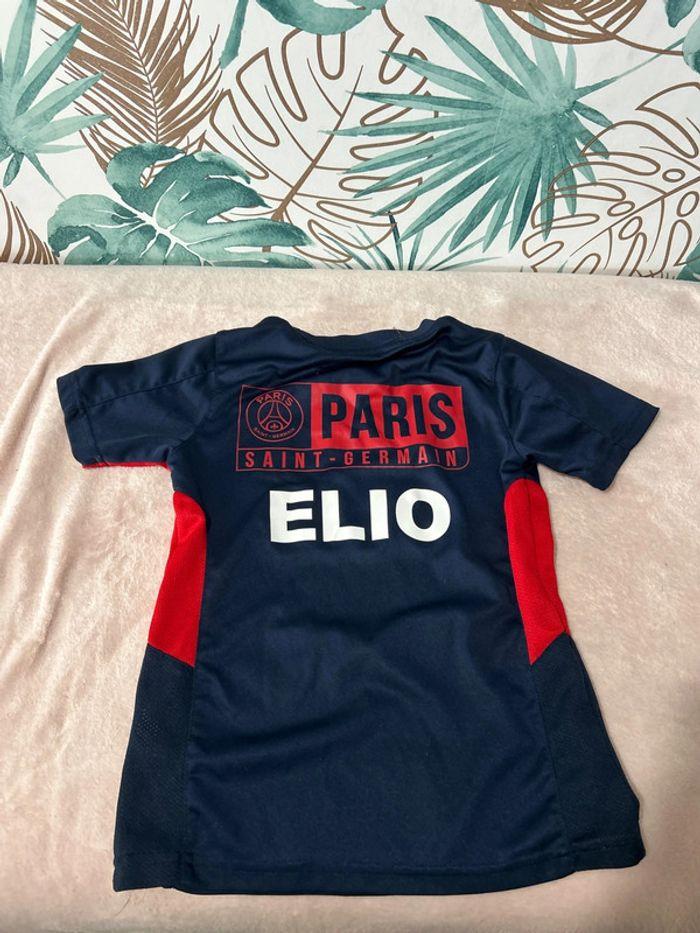 T shirt PSG - photo numéro 1