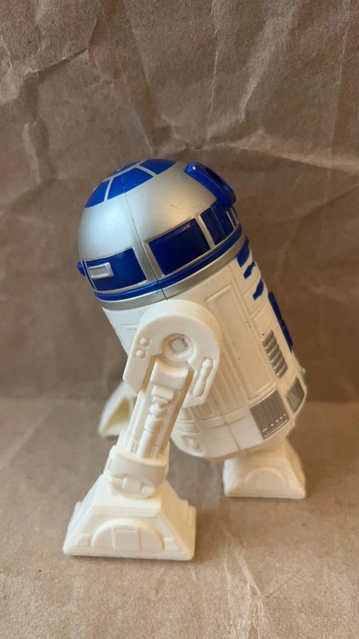 Mac Donald’s 2009 - Guerre des étoiles - Figurine R2 -D2 11cm - photo numéro 4