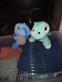 Lot de 2 peluches dinosaures