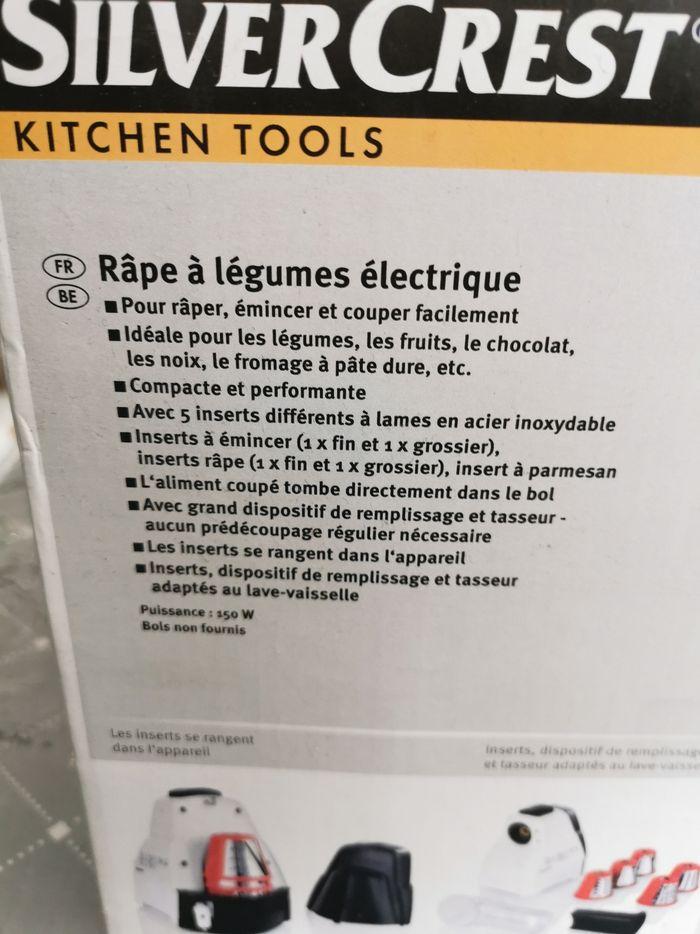 Râpé a légumes électrique neuve - photo numéro 4