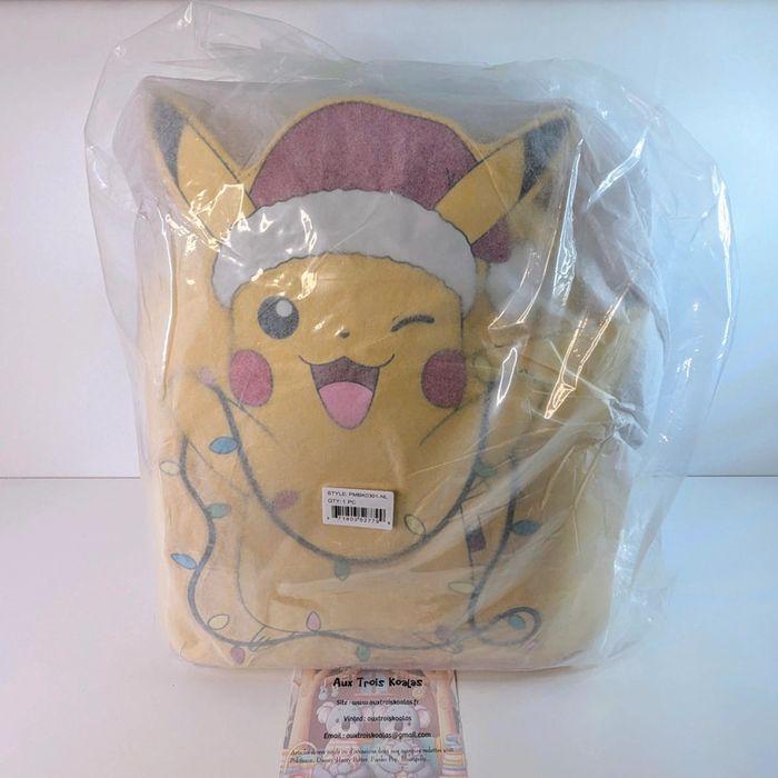 Pokémon Loungefly - Mini Sac à Dos - Holiday Pikachu - photo numéro 6