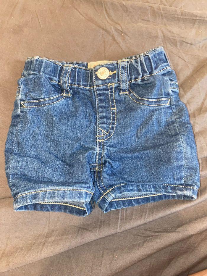 Short levis 12 mois - photo numéro 1