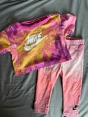 Ensemble pour fille Nike taille 12 mois