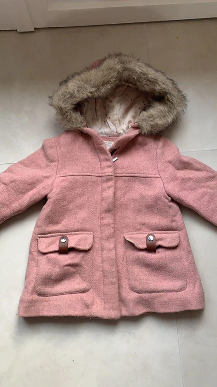 Manteau à capuche rose, zara baby, 3-4 ans en bon état - photo numéro 1