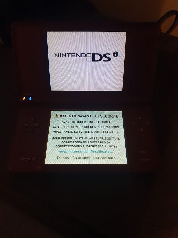 Nintendo dsi xl - photo numéro 1