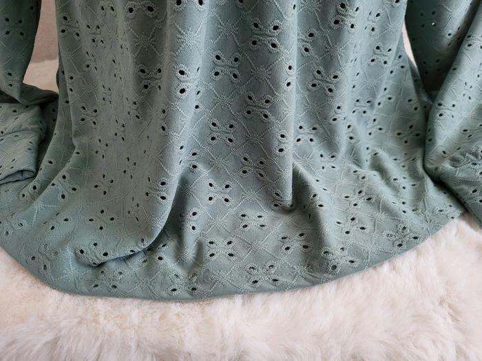 Blouse broderie vert taille 52 - photo numéro 5