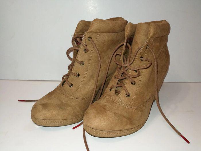 Chaussures Bottines compensées Bershka P36 - photo numéro 1