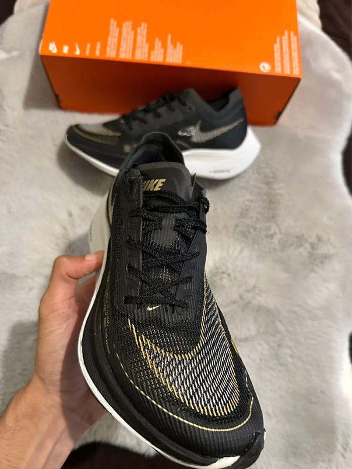 Nike ZoomX Vaporfly Next% 2 Black and White - photo numéro 7